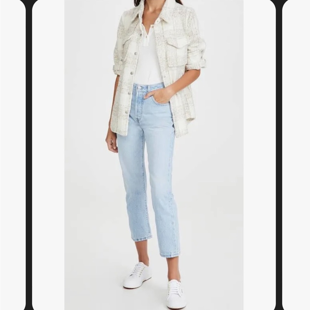 LEVI 501 CROPPED SLIM STRAIGHT JEANS - size 28